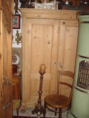 Schrank Fichte roh,Breite 137cm,VP 1000,-